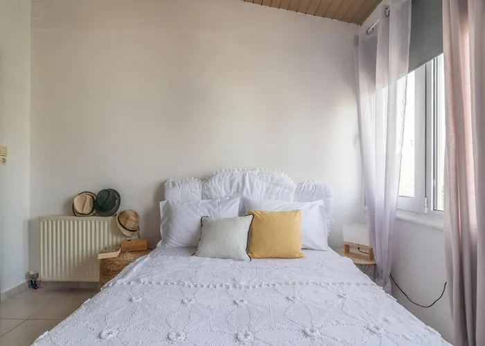 Atmospheric Central Apartment With Large Terrace