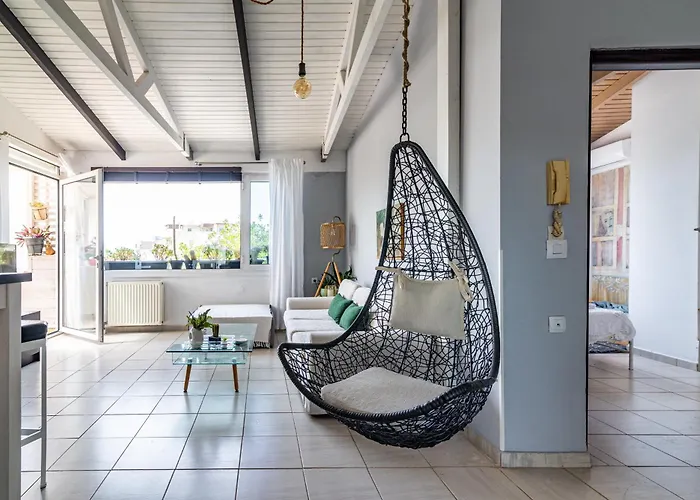 Atmospheric Central Apartment With Large Terrace