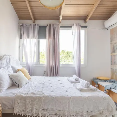 Atmospheric Central Apartment With Large Terrace Heraklion  Exterior photo